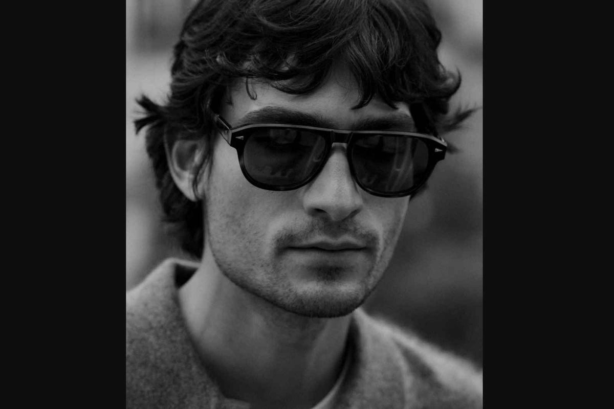 Ahelm Carpentier Sunglasses on Model