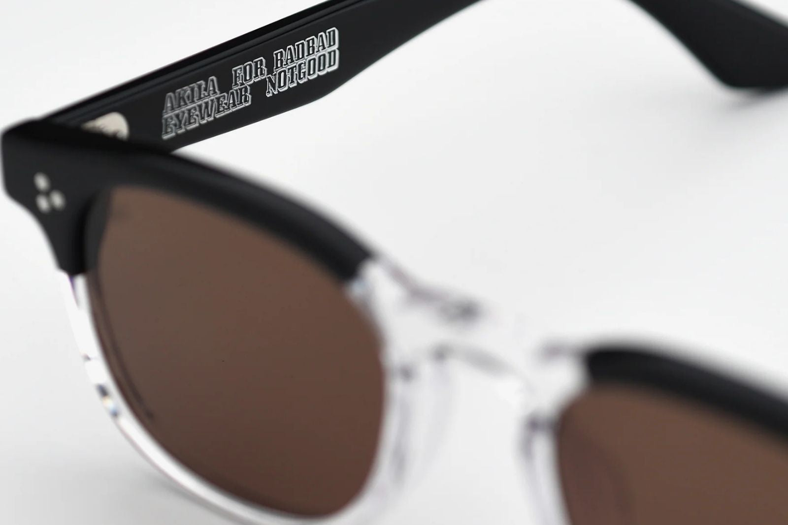 Akila Atria - Black Clear | Brown Sunglasses