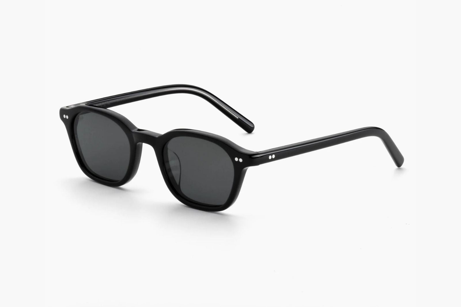 Akila Nomos - Black Sunglasses