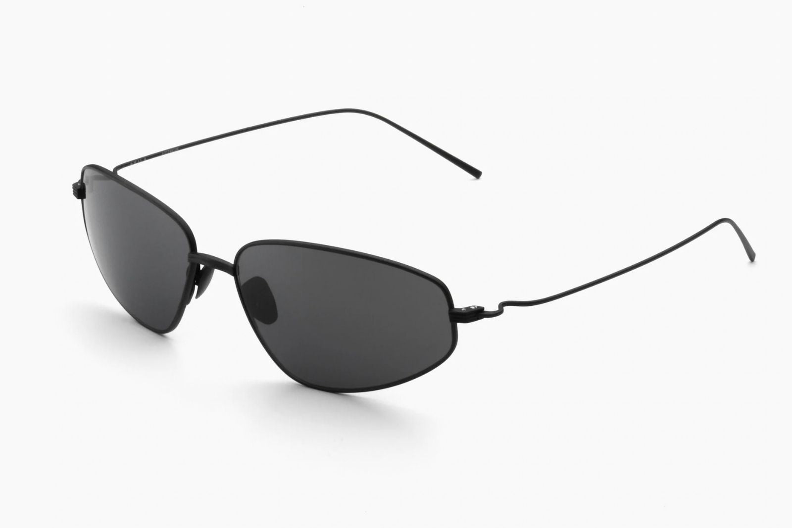 Akila Stereo - Black Sunglasses