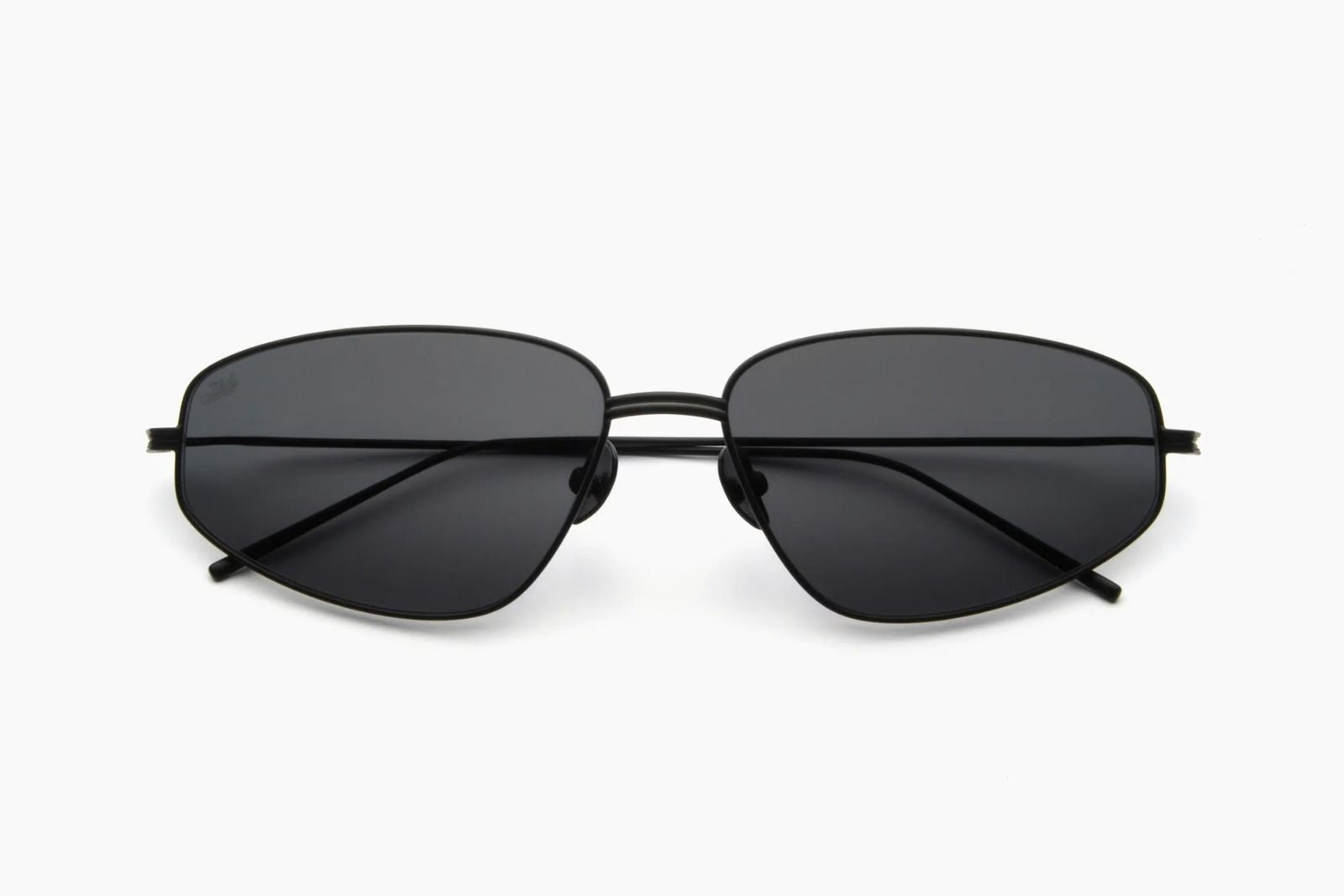 Akila Stereo - Black Sunglasses
