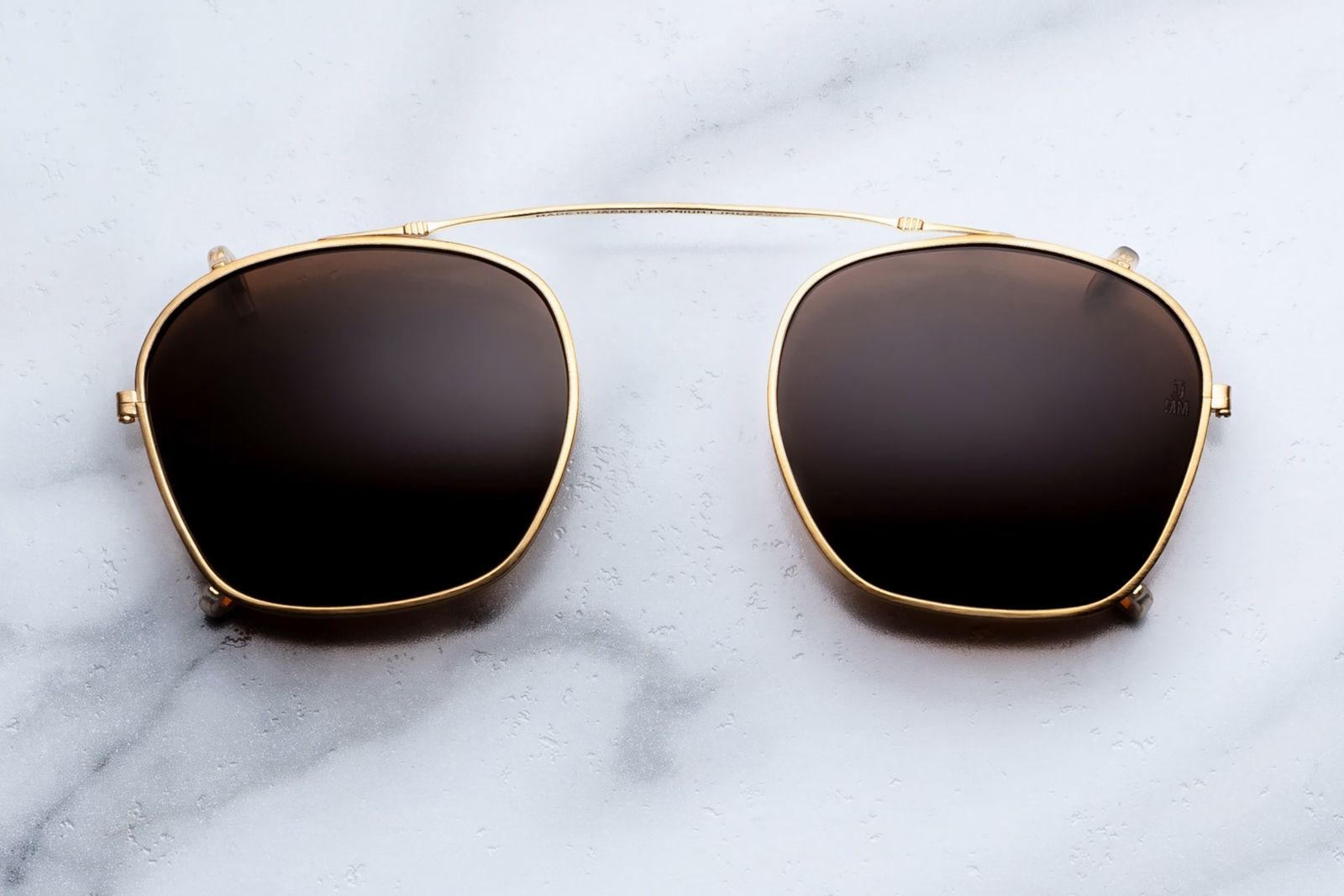 Jacques Marie Mage Clip Zephirin 47 - Gold