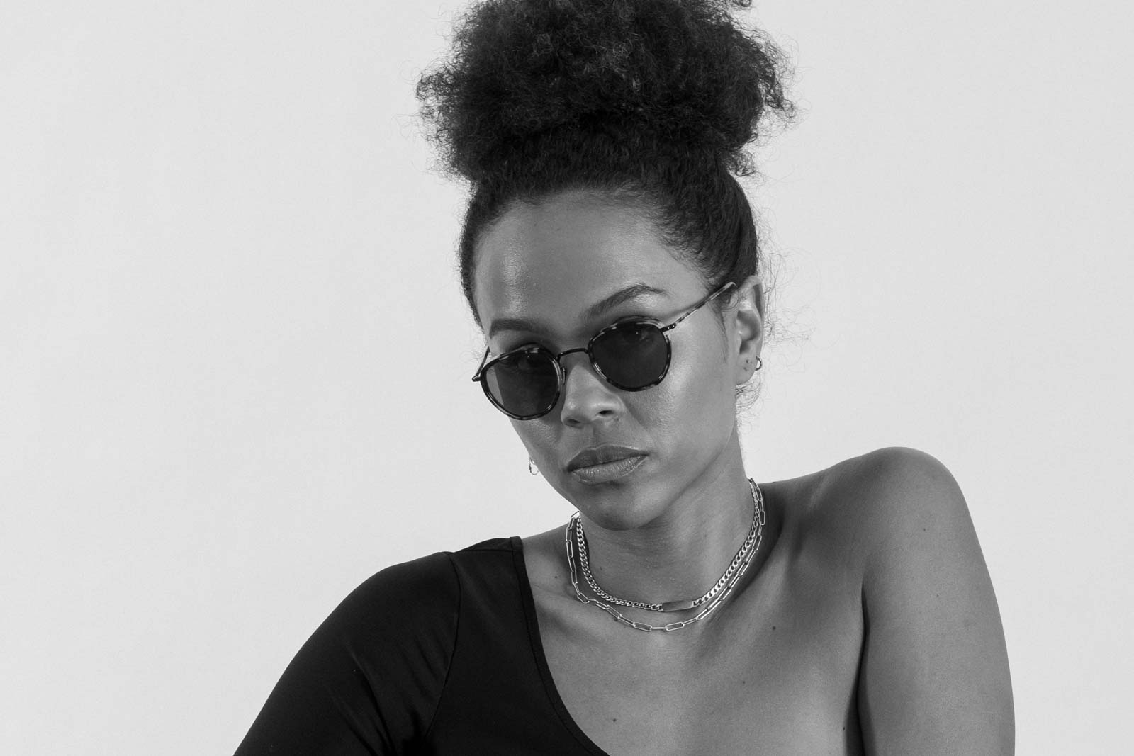 Eyevan 787 sunglasses model