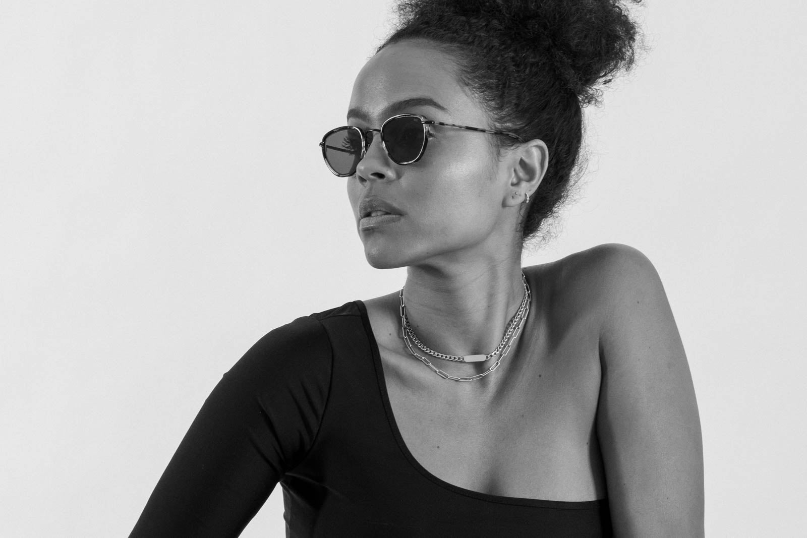 Eyevan 787 sunglasses model