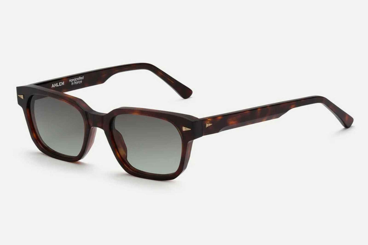 Ahlem Sedaine - Light Turtle | Green Gradient Sunglasses