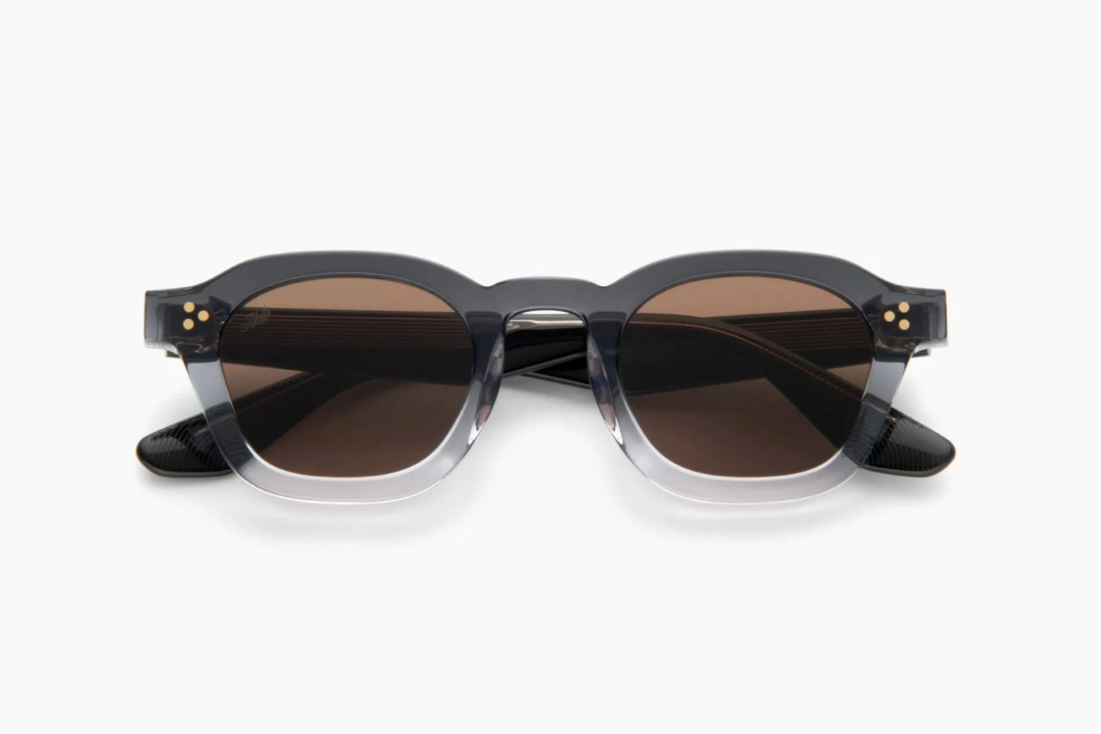 Akila Logos Sunglasses in Black Gradient