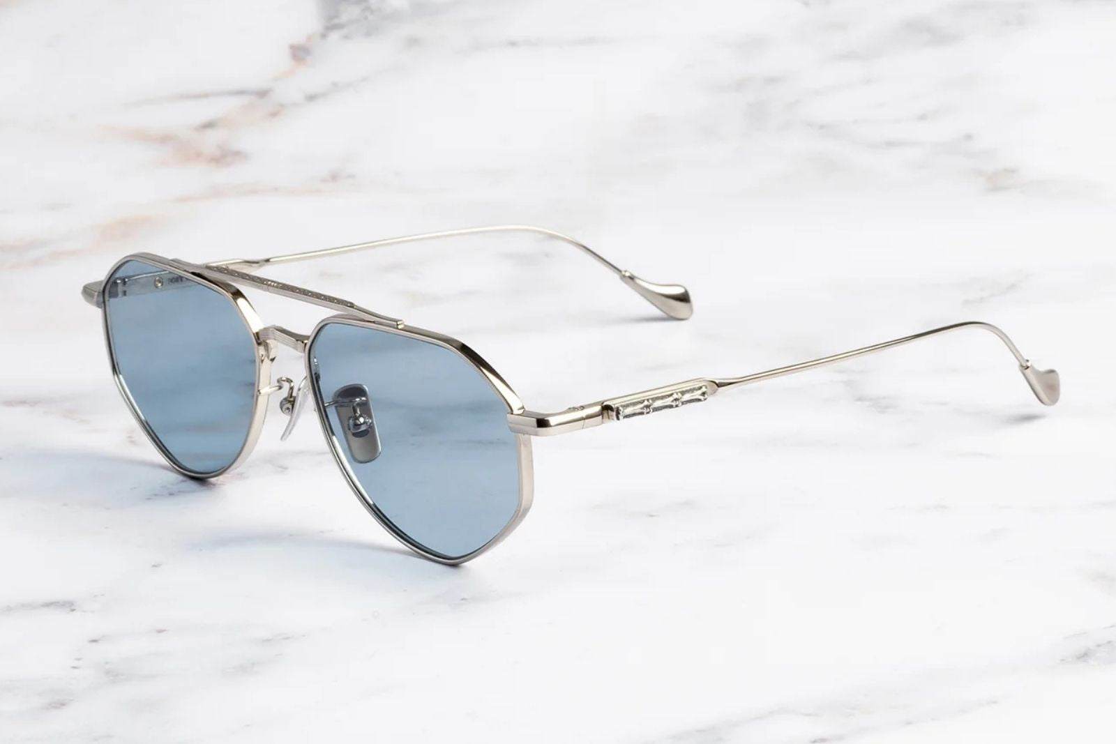 Cutler and Gross The Great Frog Lynott - Silver Sunglasses