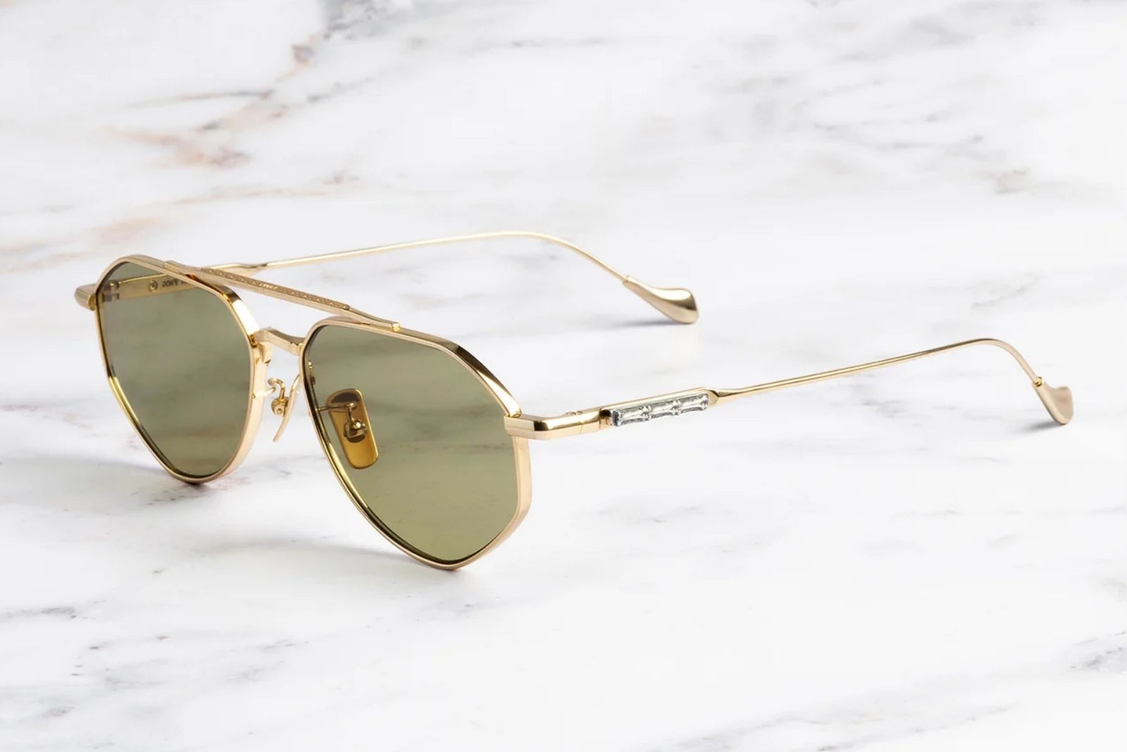 Cutler and Gross The Great Frog Lynott - Gold Sunglasses