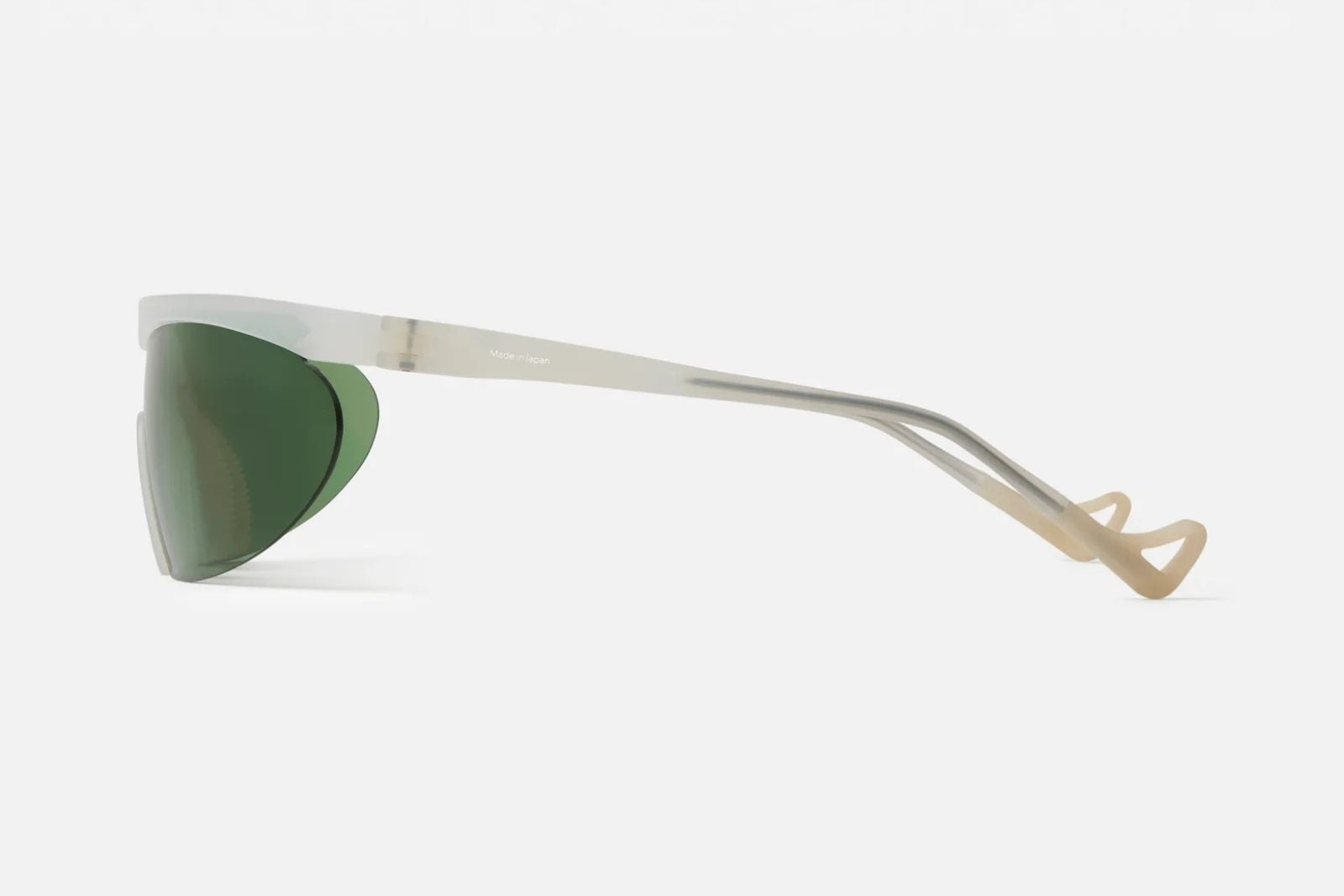 District Vision | Koharu Eclipse in Sea Salt/D+ G15 Sunglasses