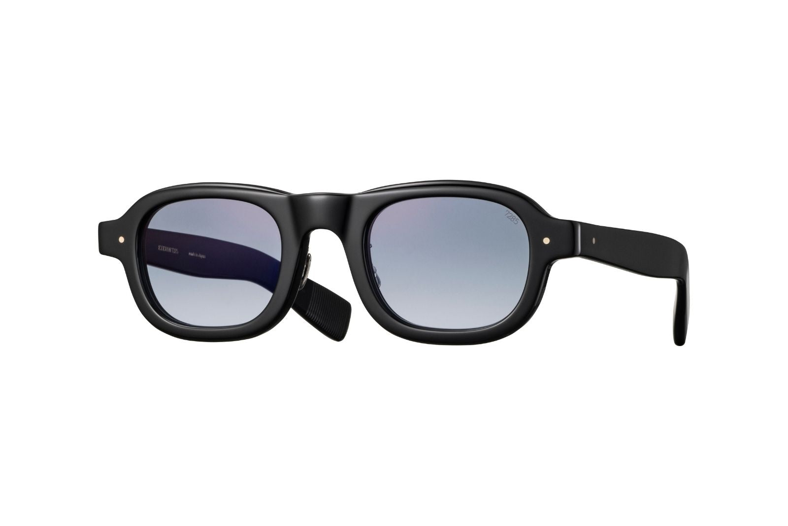 Eyevan 370 E - 100 Sunglasses