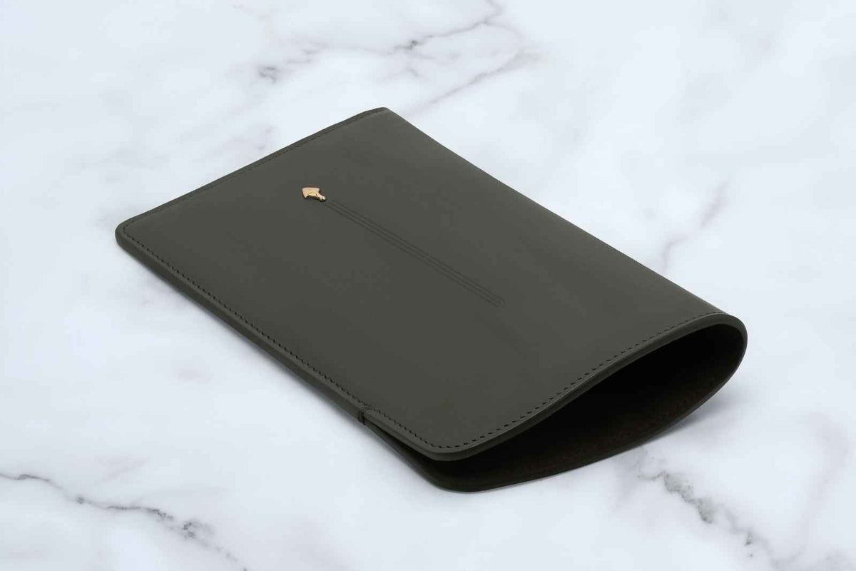 Jacques Marie Mage Circa Slip Case - Agave