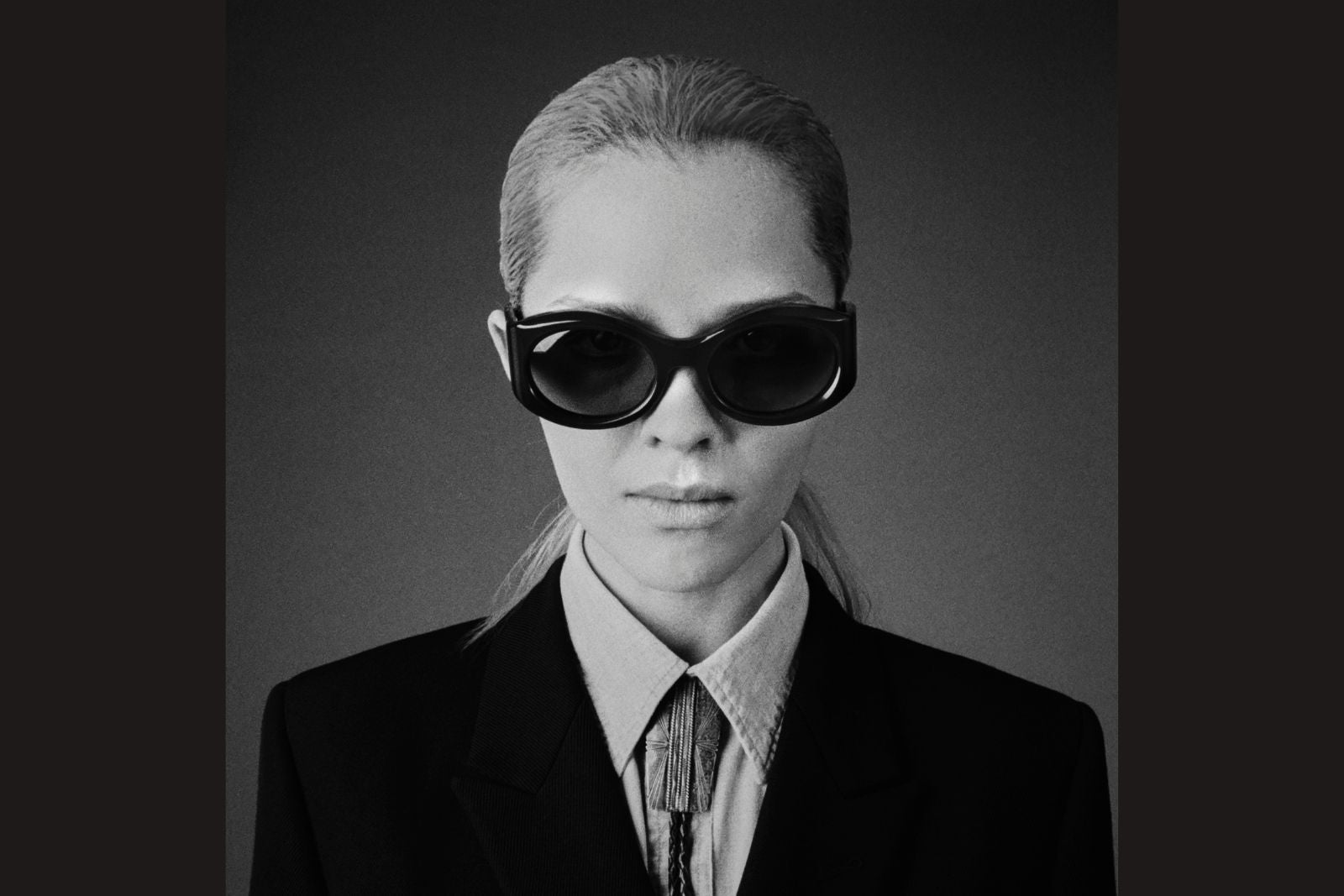 Jacques Marie Mage Gia - Noir 11 Sunglasses on Model