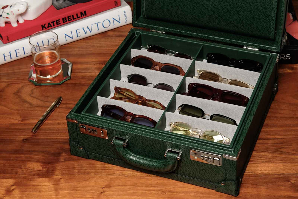 Large Collectors Briefcase in Hunter Green - twelvesixtynine