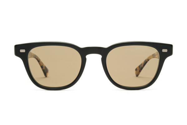 Eyevan | Hank Sun-E in Matte Black Tortoise Sunglasses