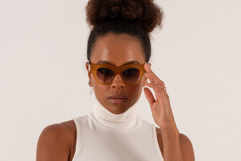 Lapima Lisa X Tropical Caramel Sunglasses Model